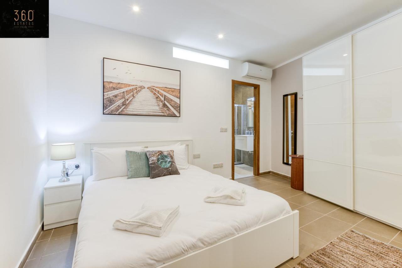 Gzira'S Seashore Stayaway Close To Manuel Island Exterior foto